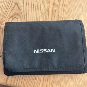 Nissan 370Z owner’s manual